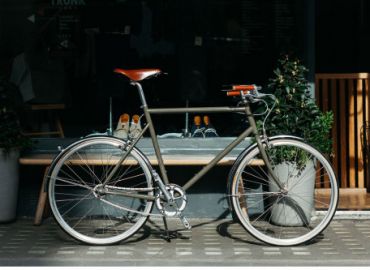 FIVE TABLE STYLES I’M LOVING NOW