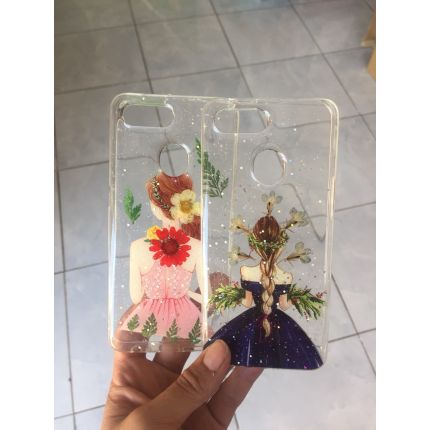 Ốp lưng hoa khô.